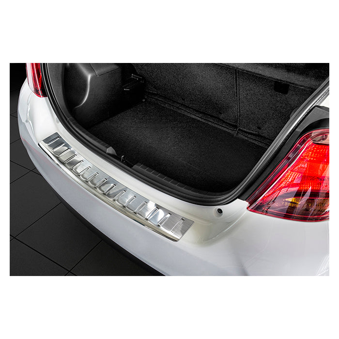 Avisa, lasteskantholder i stål — Passer til Toyota Yaris III 5D 2014-2019