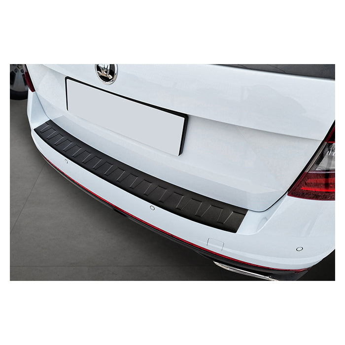 Avisa, støtfangerbeskytter, matt svart — Passer til Skoda Octavia RS C 2013–2019
