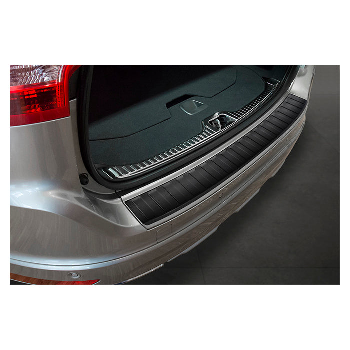 Avisa, lastekantbeskytter matt svart — Passer til Volvo XC-60 2013–2017