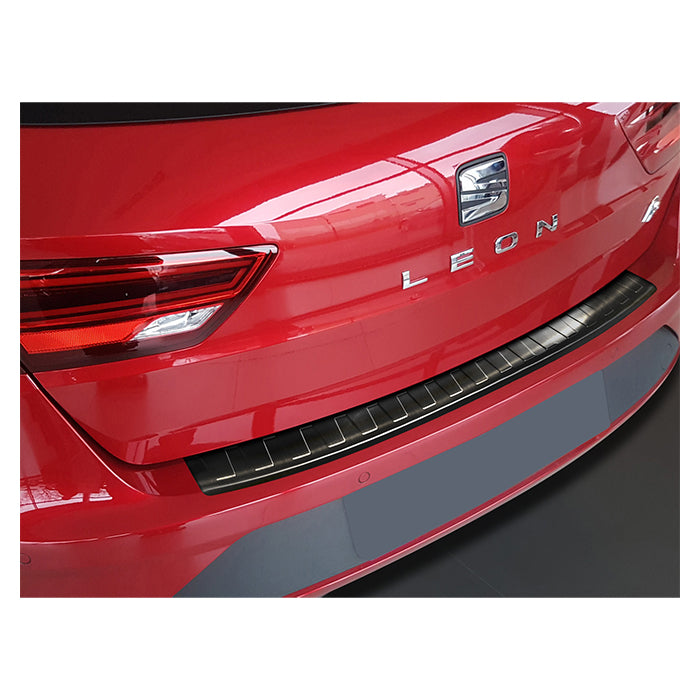 Avisa, lastekantbeskytter svart — Passer til Seat Leon St.car 2013-2020