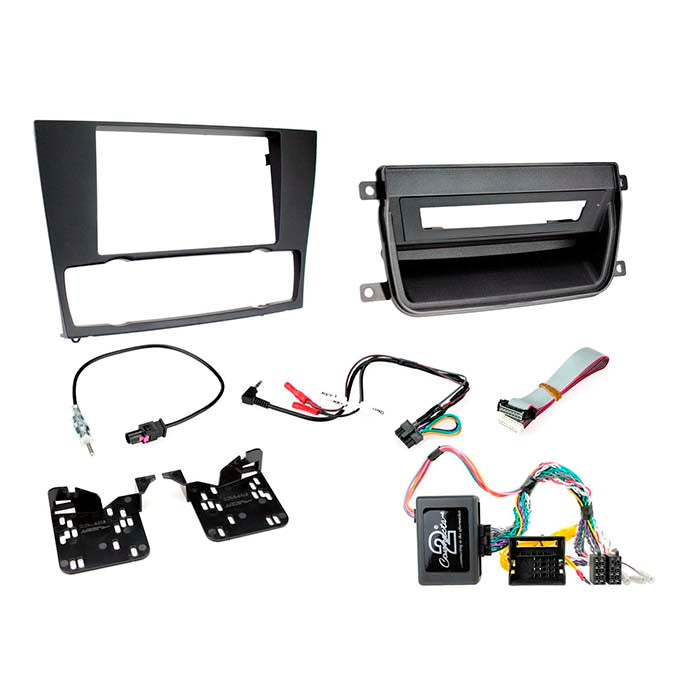 Connects2, CTKBM01 2-DIN komplettsett for BMW